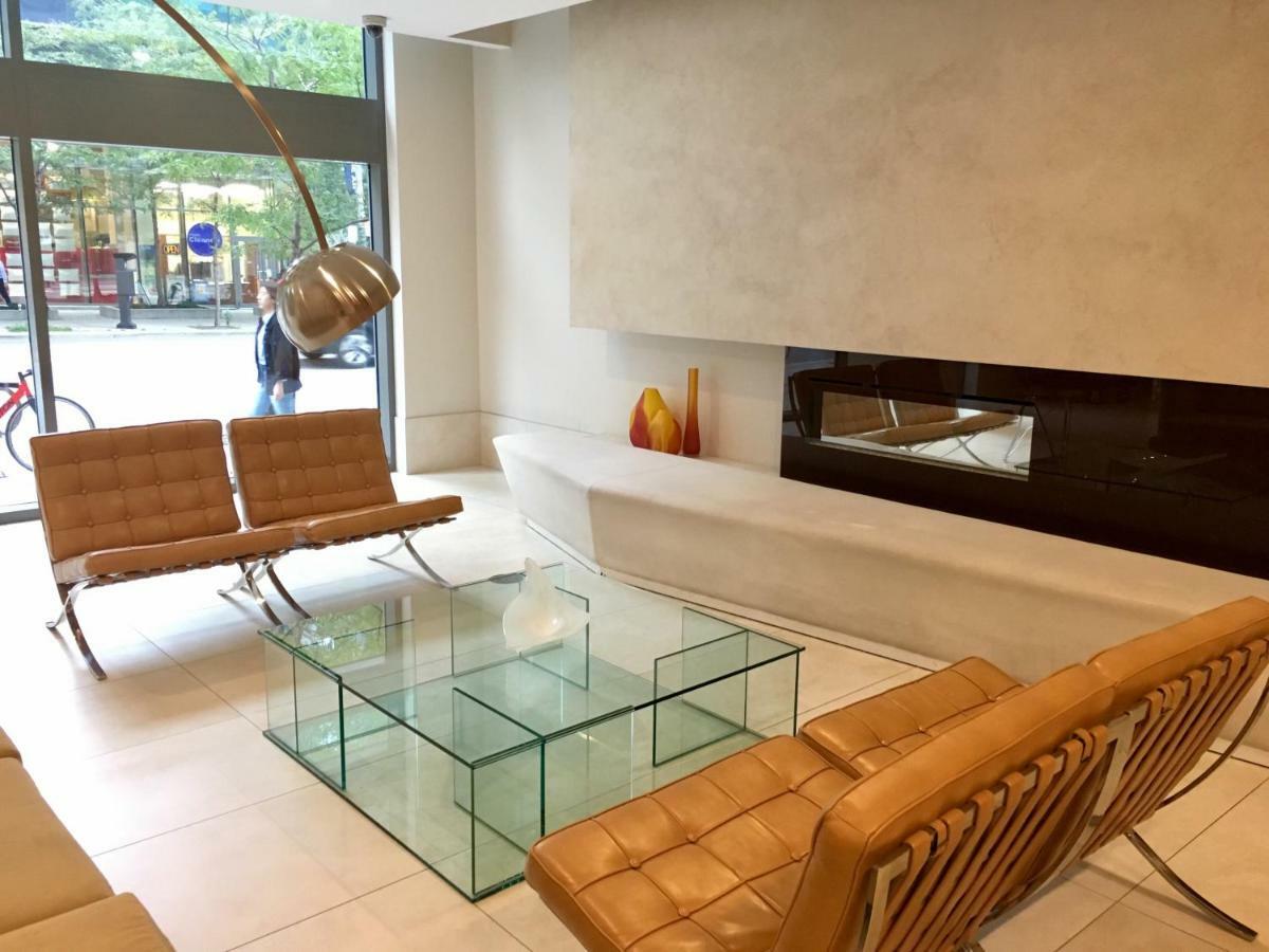 Altitude Suites Bay Street - Holiday Bonus - Free Parking 토론토 외부 사진